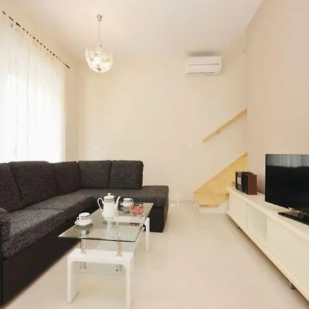 House Silvi Дом отдыха *